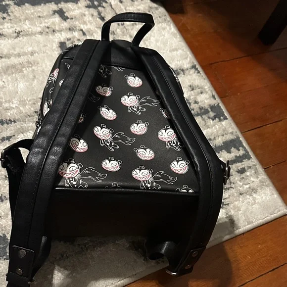 Loungefly The Nightmare Before Christmas Vampire Teddy Mini Backpack - Picture 4 of 6